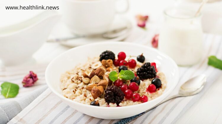 Risk and Health Benefits of Eating Oats