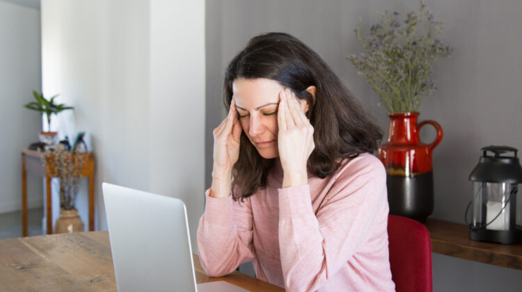 How Can Technology Help to Get Rid of Chronic Migraine